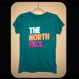 Northface NWOT Womens Medium Tee